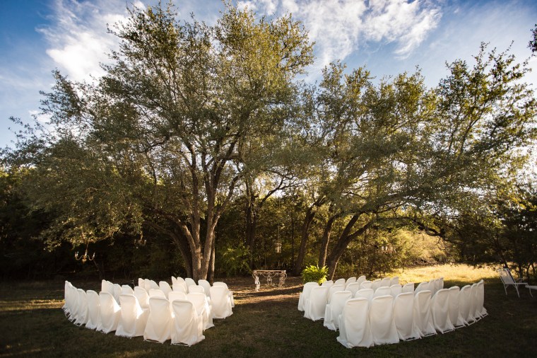 @PhotographerAmy Elizabeth Birdsong Photography Salado Wedding Venue-4957